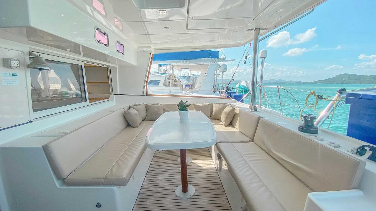 Lagoon 50ft